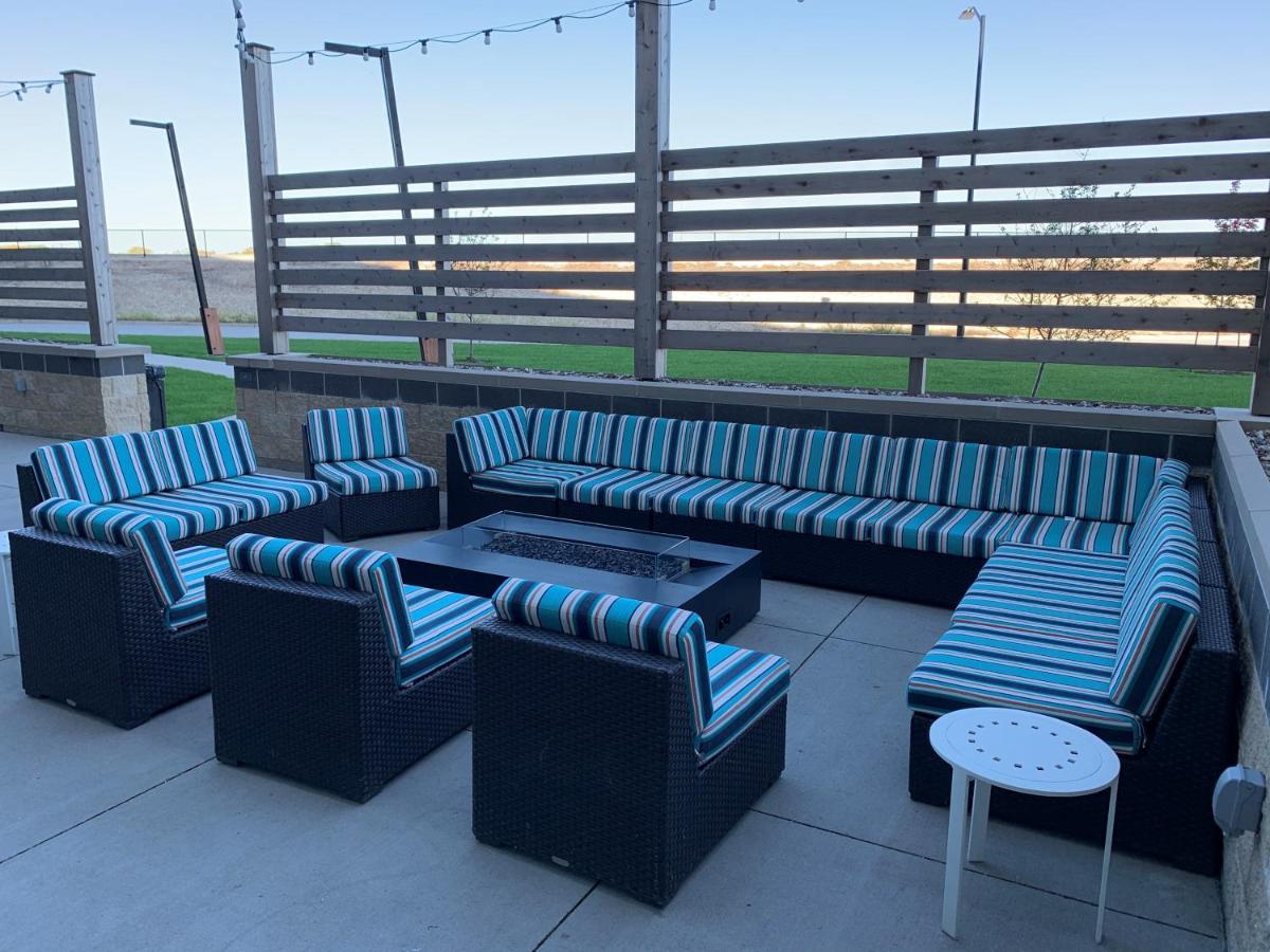 Готель Hyatt House East Moline/Quad Cities Екстер'єр фото